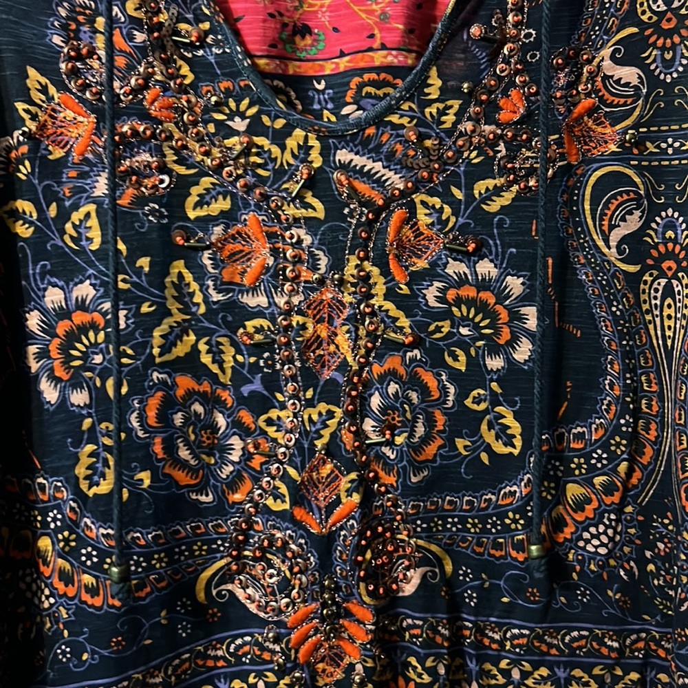 Multicolored Tunic Top - Picture 3 of 6